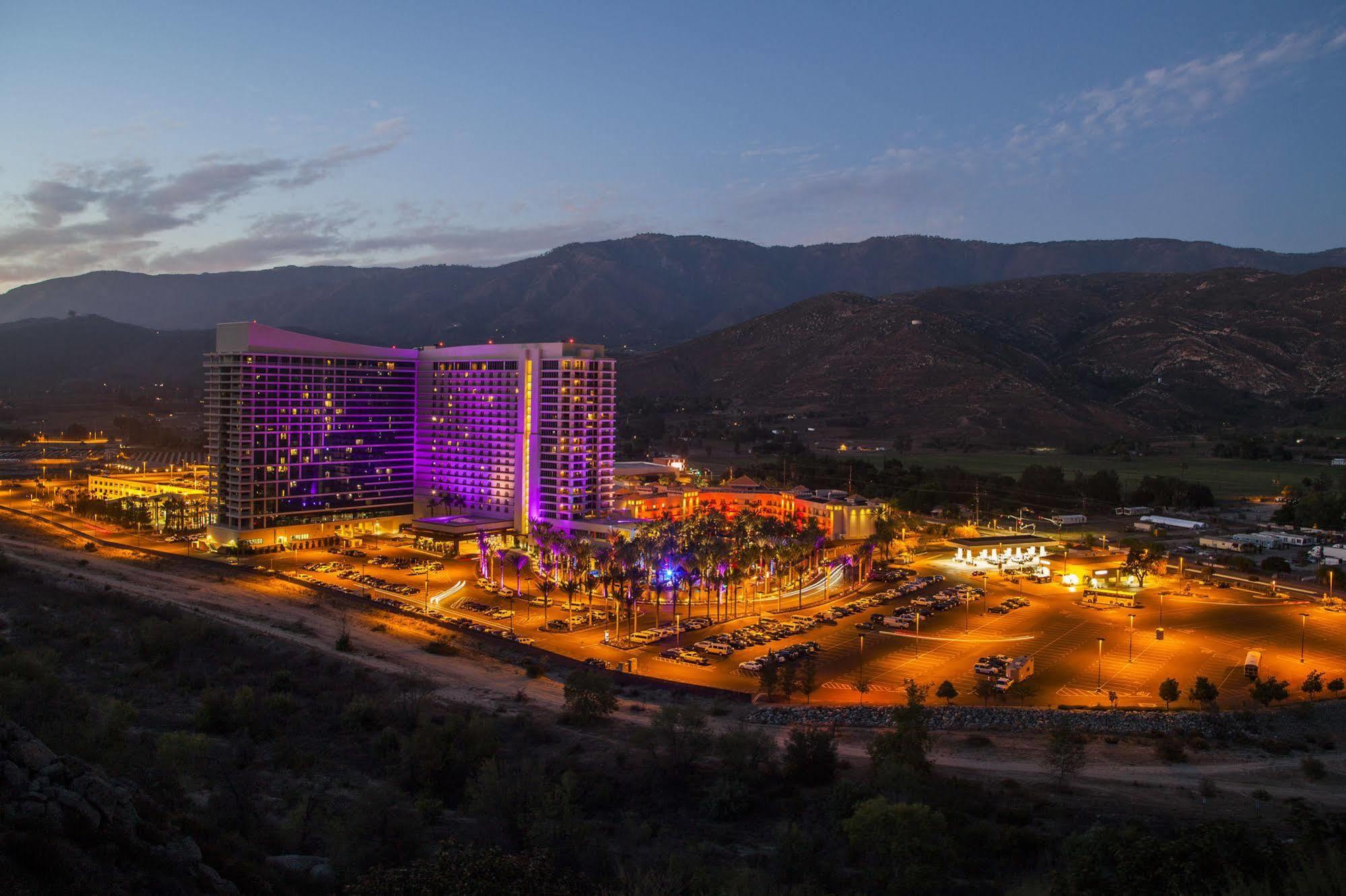Harrah'S Resort Southern California Valley Center Exterior photo