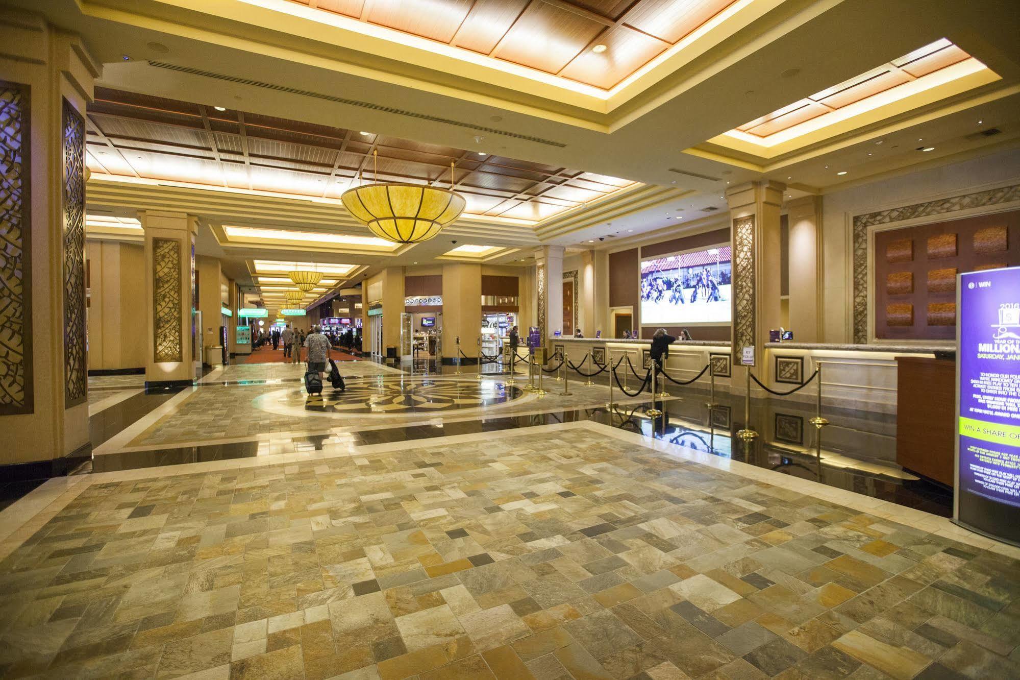 Harrah'S Resort Southern California Valley Center Exterior photo